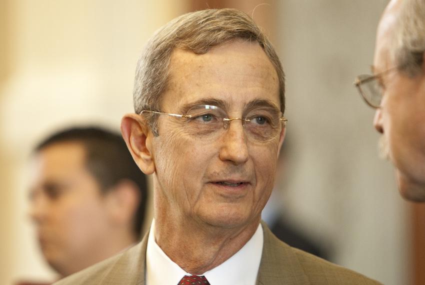 Texas Land Commissioner Jerry Patterson on the floor of the Texas Senate in May 2011.